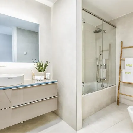 Vivi Homes - Alessio Pool, Sauna, Spa, Gym & * Estepona