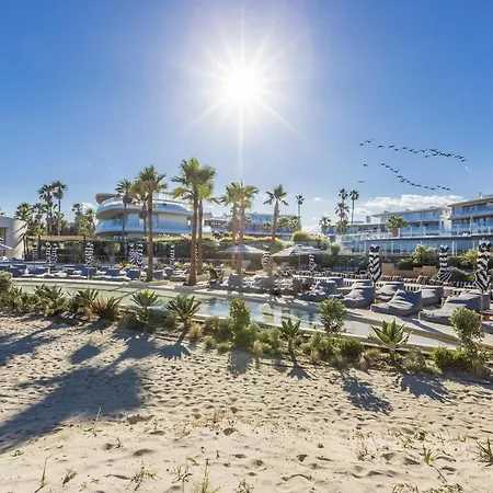 Vivi Homes - Alessio Pool, Sauna, Spa, Gym & *