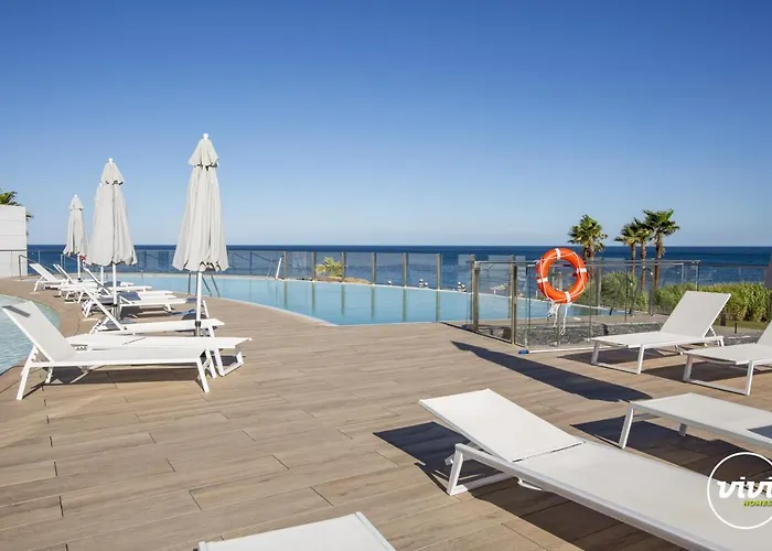 Vivi Homes - Alessio Pool, Sauna, Spa, Gym &