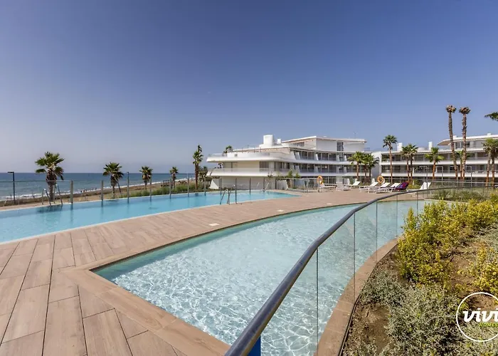 Apartamento Vivi Homes - Alessio Pool, Sauna, Spa, Gym & Estepona