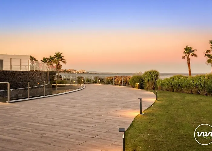 Vivi Homes - Alessio Pool, Sauna, Spa, Gym & Apartamento