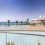 Vivi Homes - Alessio Pool, Sauna, Spa, Gym &