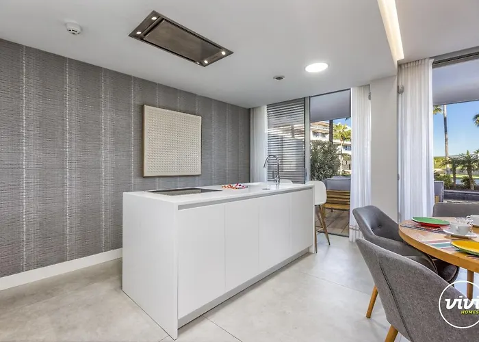 Vivi Homes - Alessio Pool, Sauna, Spa, Gym &