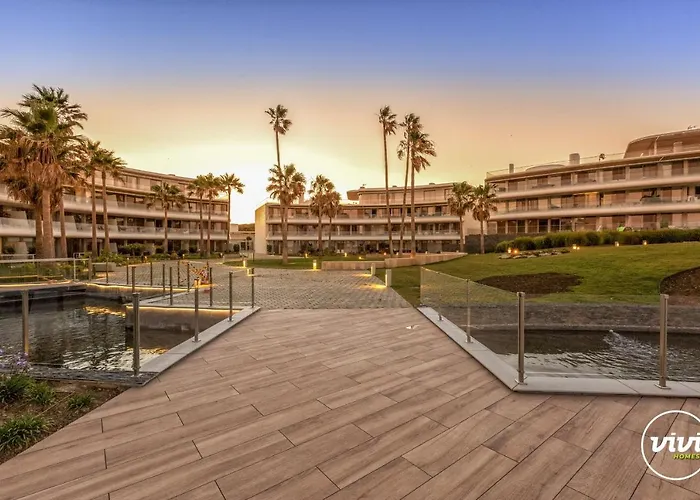 Vivi Homes - Alessio Pool, Sauna, Spa, Gym & *