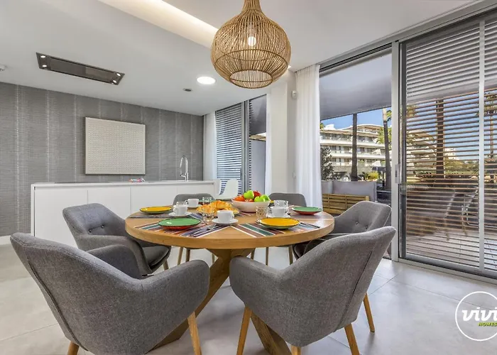 Apartment Vivi Homes - Alessio Pool, Sauna, Spa, Gym & Estepona