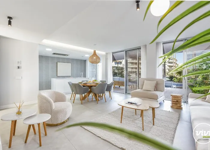 Vivi Homes - Alessio Pool, Sauna, Spa, Gym & *